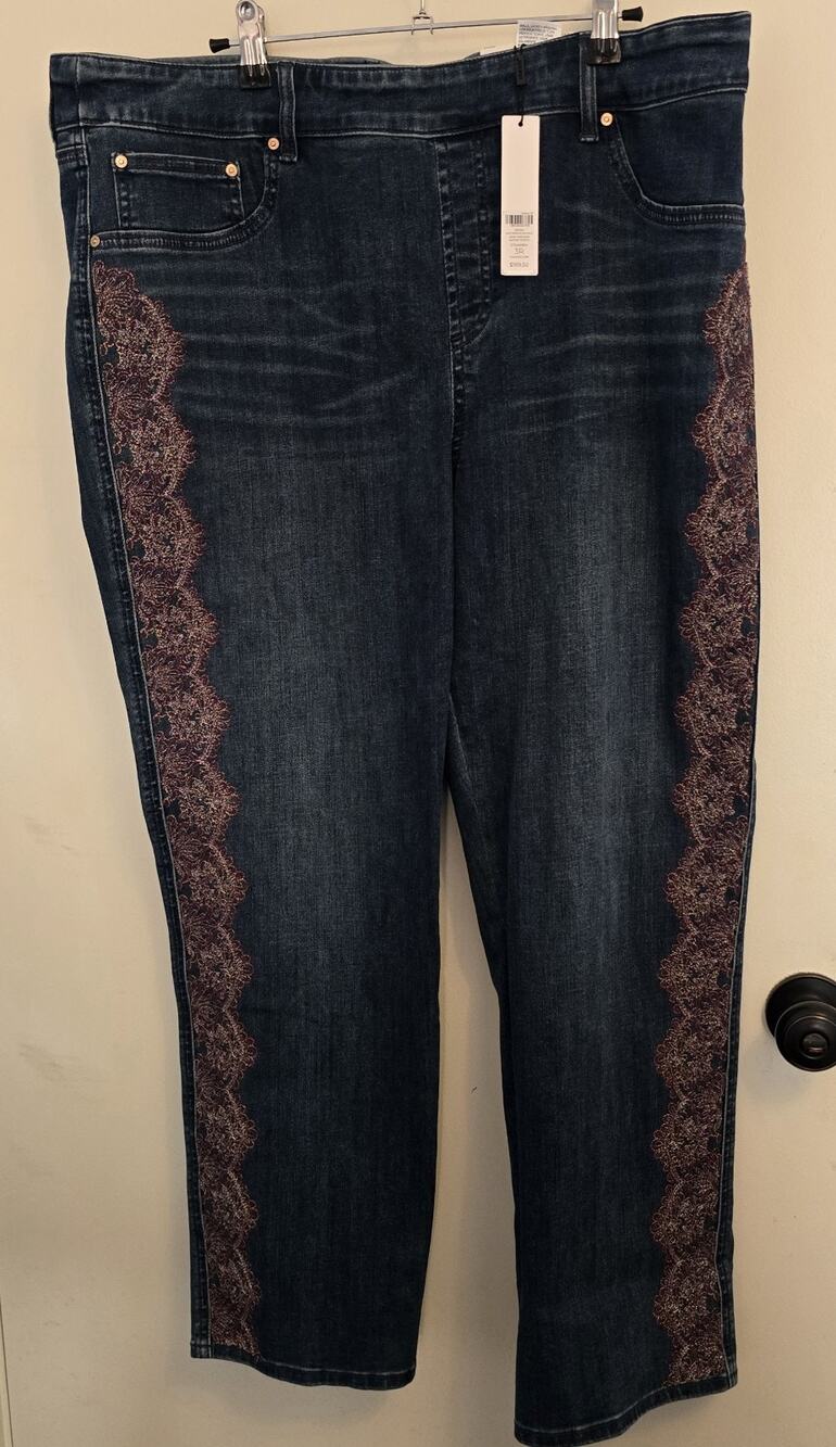 CHICO'S Denim Lace Embroidered Pull On Straight Jean Alpine Indigo SZ 3 US16 NWT